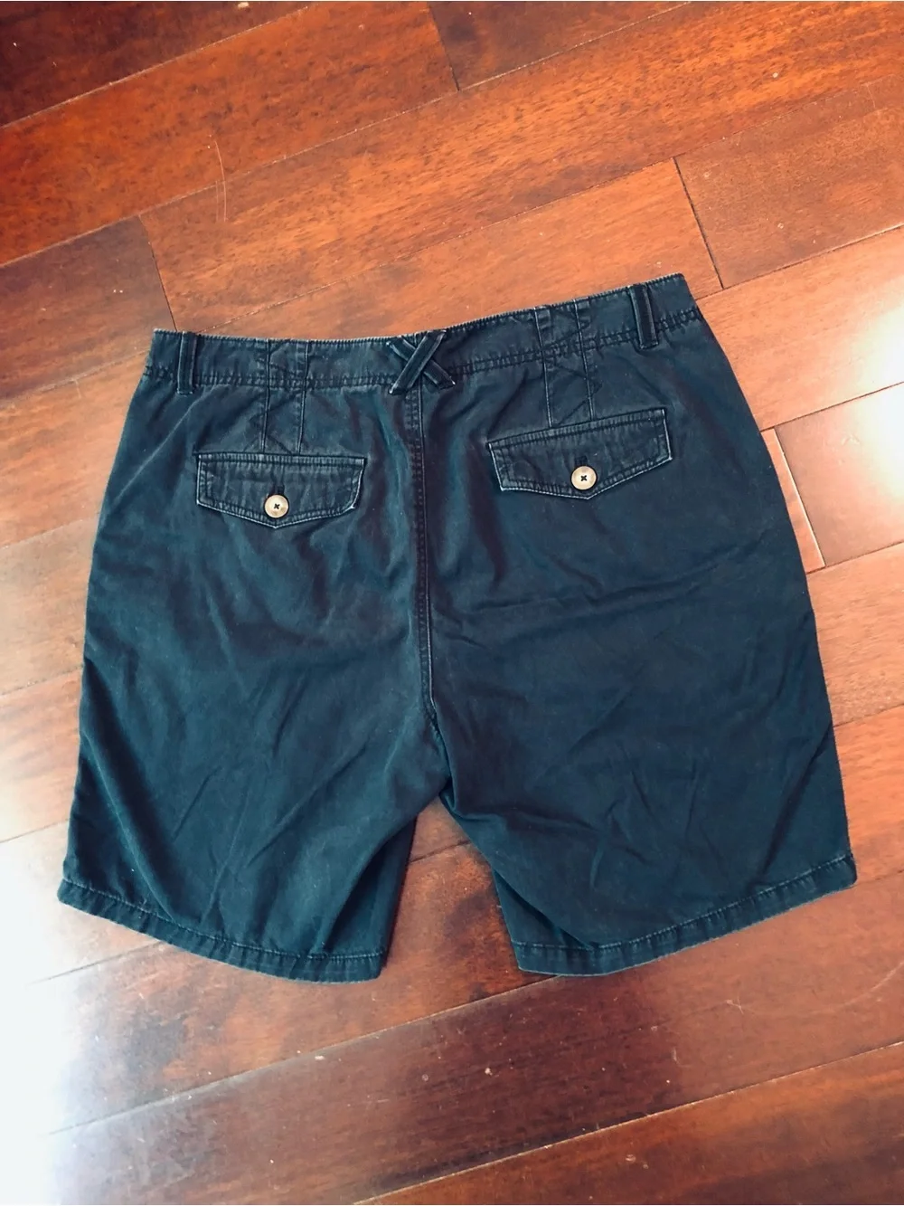 Eddie Bauer Navy Blue Blakely Fit Chino Shorts Cotton Womens 16 Lived-In Fade